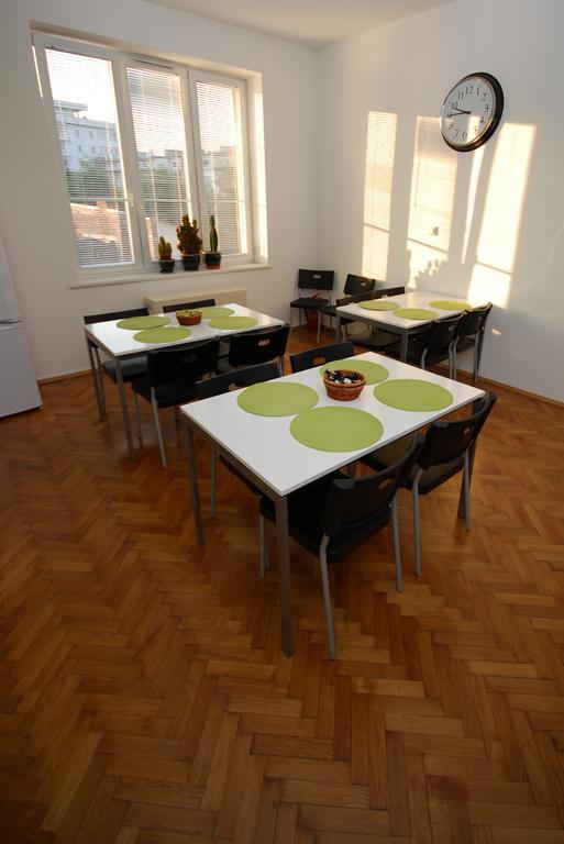 Okay House Bed & Breakfast Krakow Ngoại thất bức ảnh